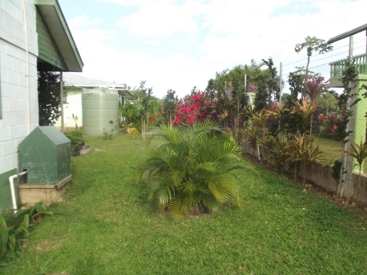 Green Lodge Holiday Homes Nuku'alofa Bilik gambar